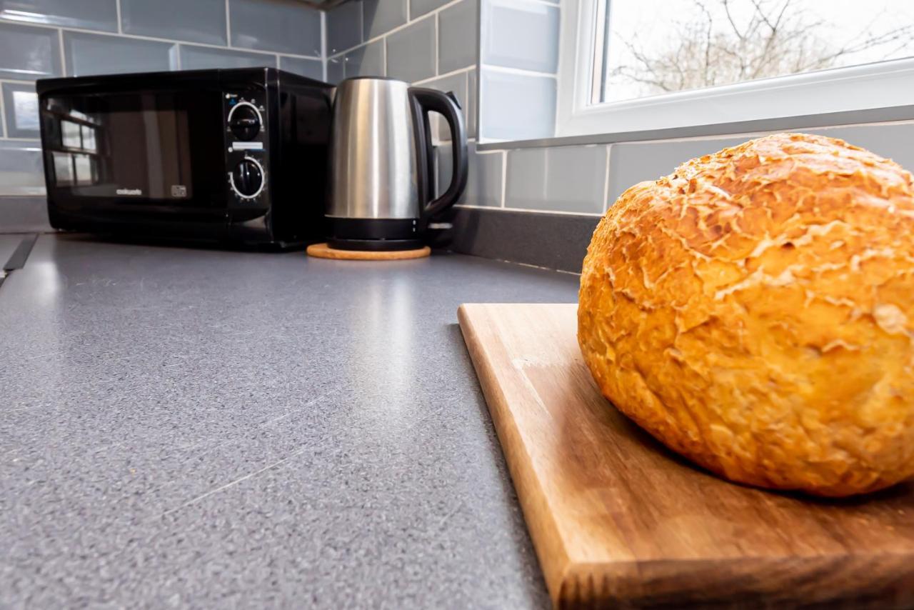 Shirley House 3, Guest House, Self Catering, Self Check In With Smart Locks, Use Of Fully Equipped Kitchen, Close To City Centre, Ideal For Longer Stays, Walking Distance To Bat, 20 Min Drive To Fawley Refinery, Excellent Transport Links Southampton Extérieur photo